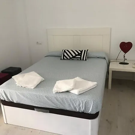 شقة Carihuela